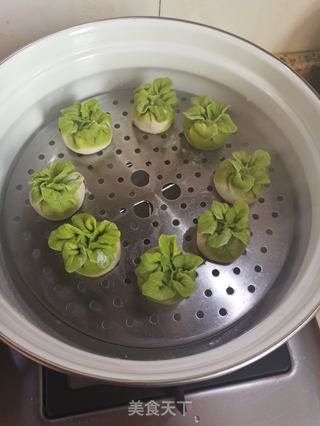 翡翠蒸饺的做法步骤:13