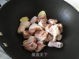 红烧鸡块素鸡的做法步骤：6