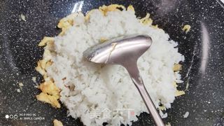 番茄鸡蛋炒饭的做法步骤:9