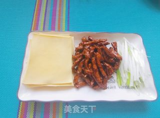京酱肉丝的做法步骤:8