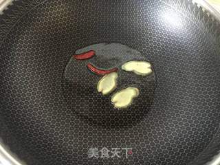 香菇鸡块的做法步骤:5