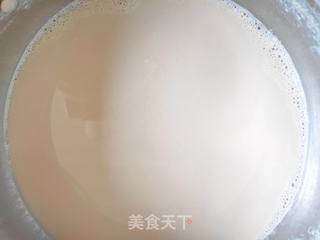 简单好喝的黄豆黑豆豆浆:美容养颜的做法步骤:5
