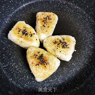 紫菜饭团的做法步骤:12