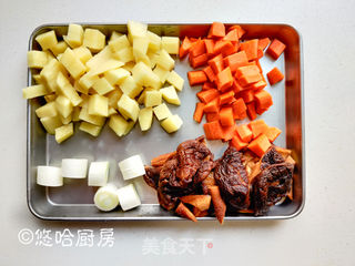 香菇鸡腿焖饭的做法步骤:4