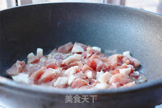 台湾卤肉饭的做法步骤:4