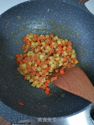咖喱牛肉土司披萨的做法步骤:7