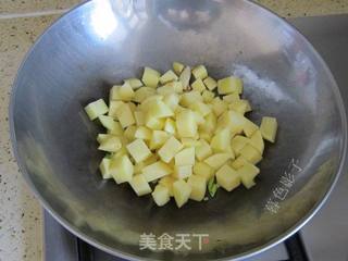 土豆番茄焖米饭的做法步骤:7