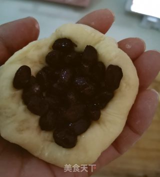 红豆面包的做法步骤:7
