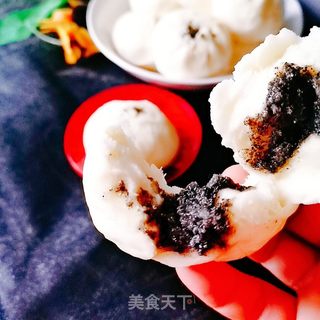 黑芝麻花生馅包子的做法步骤:17
