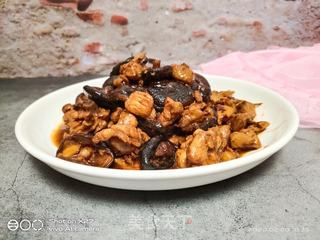 香菇烧鸡的做法步骤：7