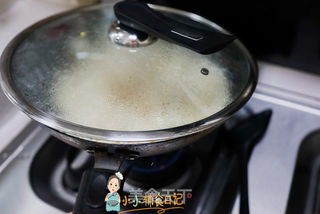 36个月以上辅食巧克力爆米花的做法步骤:3