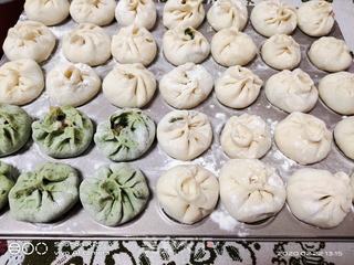 用饺子皮做的 --韭菜肉末煎包子的做法步骤:10