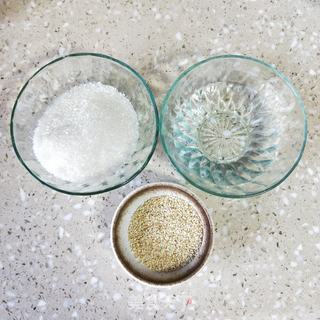 拔丝地瓜的做法步骤:2