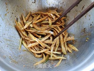 拌萝卜干的做法步骤:9