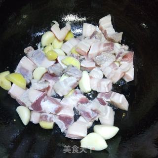 五花肉炖鸡蛋的做法步骤:6