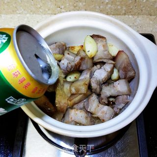 五花肉炖鸡蛋的做法步骤:8