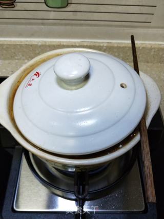 五花肉炖鸡蛋的做法步骤:11