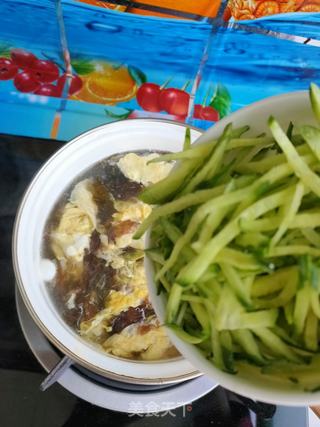 黄瓜紫菜蛋花汤的做法步骤：7