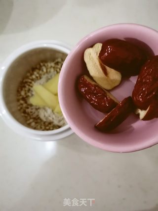 红枣薏米汤的做法步骤:7