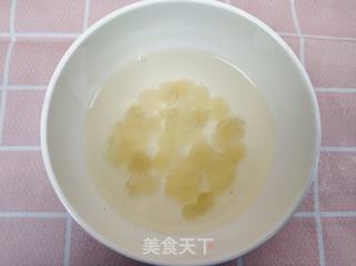 紫薯桃胶粥的做法步骤：2
