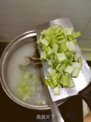 香菇青菜粥的做法步骤:5