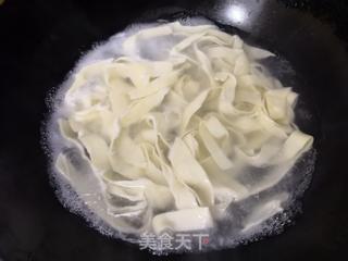 手擀面的做法步骤:15