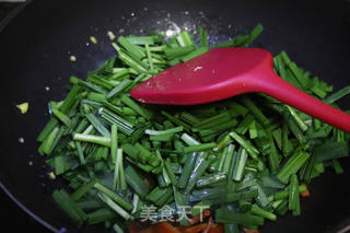 春韭菜炒鸡蛋的做法步骤:9