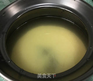 小米海参粥的做法步骤:2