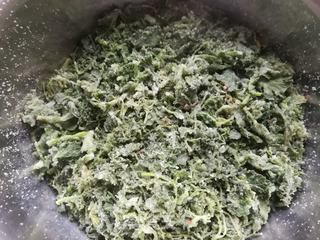 迷迷蒿蒸菜籽苗的做法步骤:9
