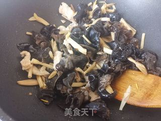 传统木须肉的做法步骤:9