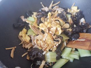 传统木须肉的做法步骤:11