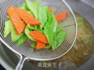 东北名菜地三鲜的做法步骤:10