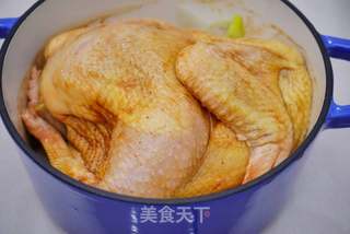 色香味俱全的无水焖鸡的做法步骤:4