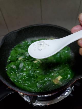 枸杞叶鸡蛋汤的做法步骤:9