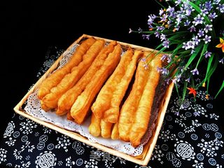 #香酥空心油条的做法图解20