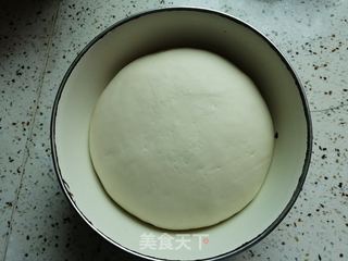 核桃黑芝麻糖包的做法步骤：5