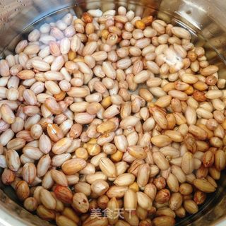 盐水花生米的做法步骤：2