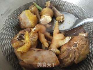 土鸡腿炖土豆的做法步骤：4