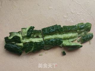 黄瓜洋葱拌豆腐皮的做法步骤：1