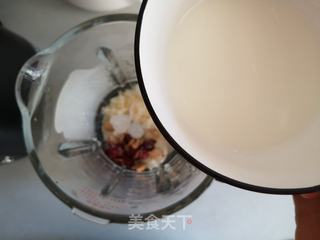 牛奶银耳羹的做法步骤:6