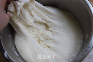 韭菜鸡蛋粉丝包子的做法步骤:9