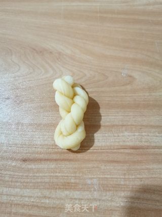 香酥小麻花的做法步骤:7