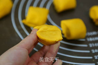 南瓜馒头--新手也可以做出光滑的馒头来的做法步骤:17