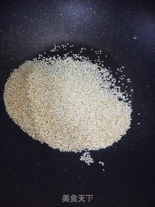 芝麻夹心海苔的做法步骤:3