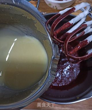 红丝绒蛋糕的做法步骤:12