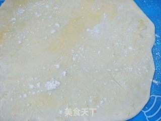 香掉渣糖油酥饼的做法步骤：16