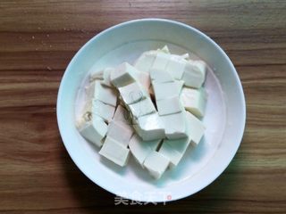 洋葱虾仁豆腐汤的做法步骤:4