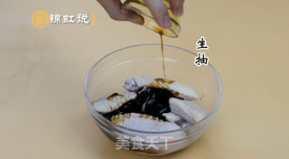 蜜汁烤鸡翅的做法步骤:2