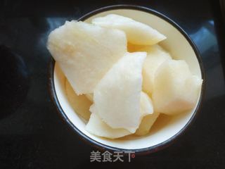 红枣雪梨苹果汤的做法步骤:2