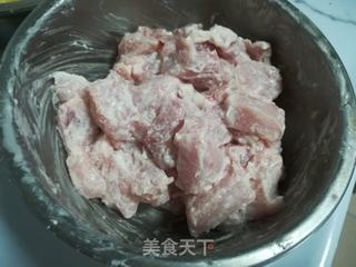 菠萝咕咾肉的做法步骤:4